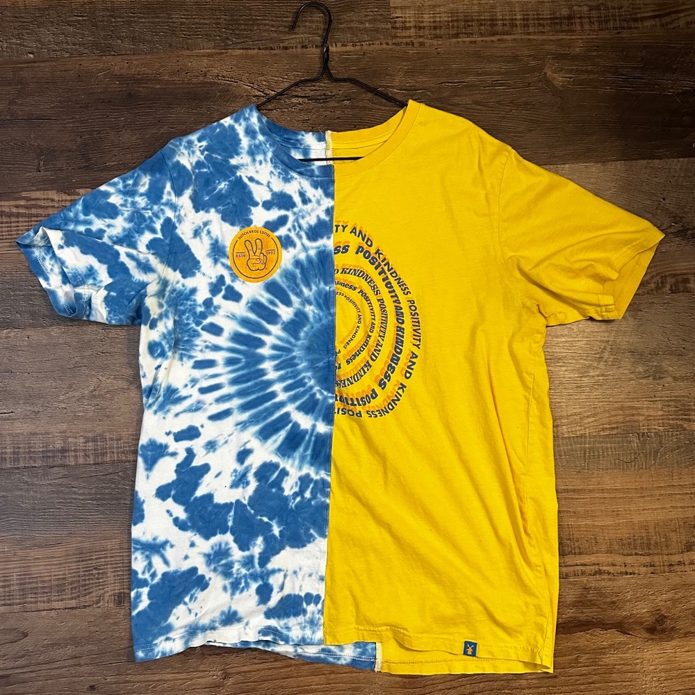 Dutch Bros half yellow half blue the dye short sleeve